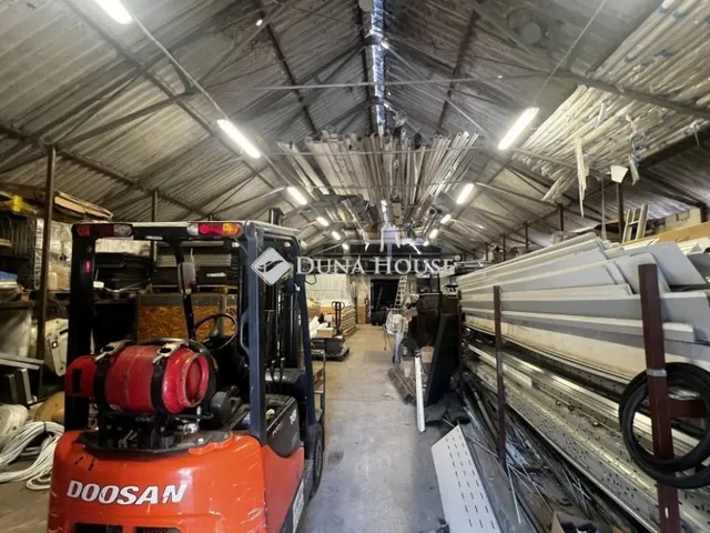 Eladó kereskedelmi és ipari ingatlan Érd 475 nm