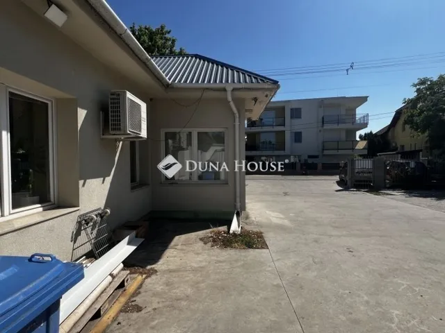 Eladó kereskedelmi és ipari ingatlan Érd 475 nm