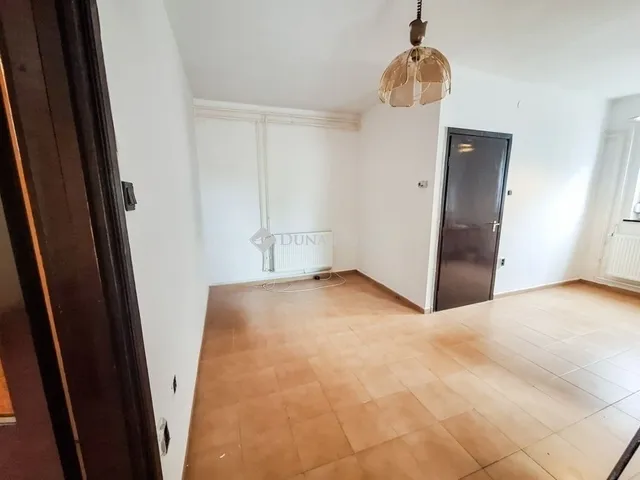 Eladó ház Budapest XVI. kerület 208 nm