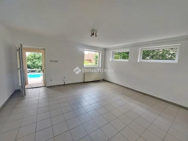 Eladó ház Szentendre 240 nm