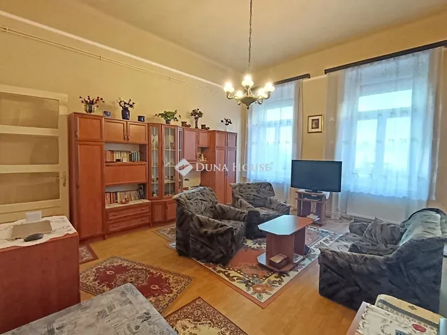 Eladó lakás Budapest VI. kerület 46 nm