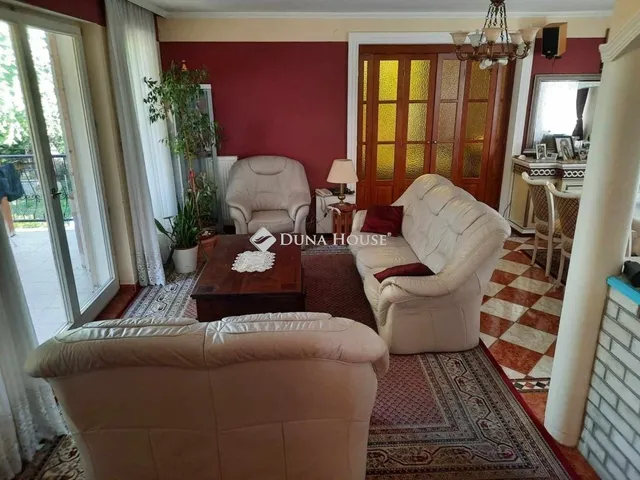 Eladó ház Páty 198 nm