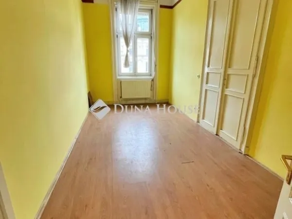 Eladó lakás Budapest VI. kerület 176 nm