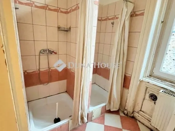 Eladó lakás Budapest VI. kerület 176 nm