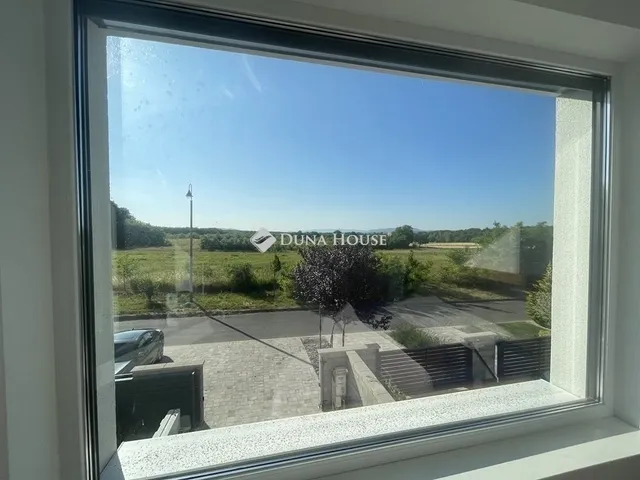 Eladó ház Veresegyház 170 nm