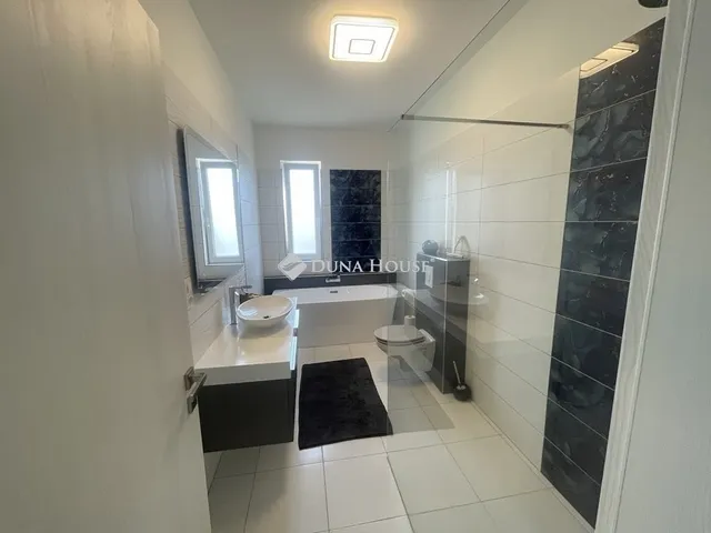 Eladó ház Veresegyház 170 nm