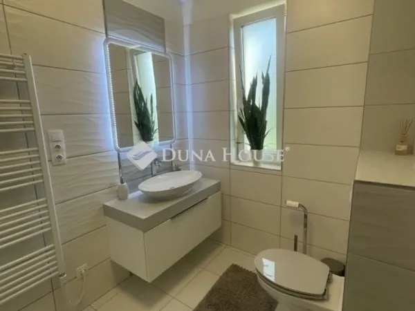 Eladó ház Veresegyház 170 nm