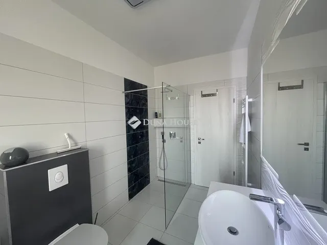 Eladó ház Veresegyház 170 nm