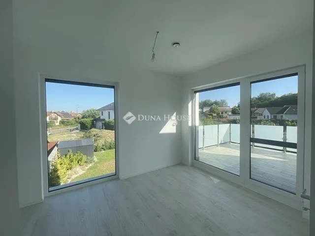 Eladó ház Veresegyház 170 nm