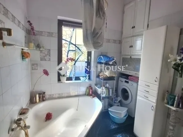 Eladó ház Budapest X. kerület 175 nm