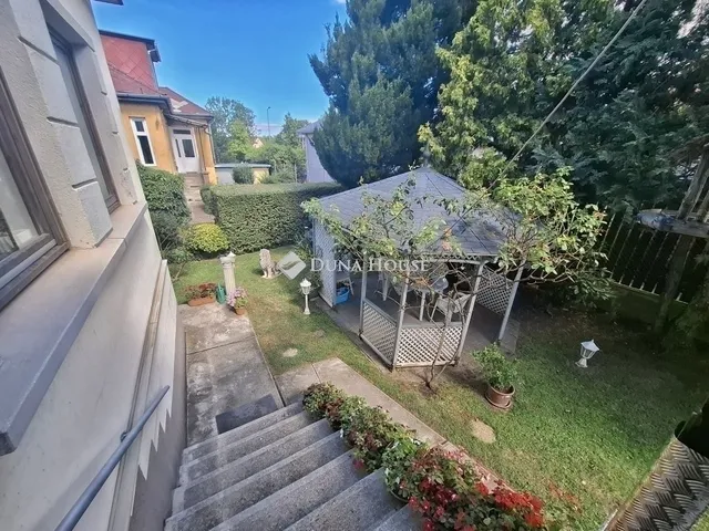 Eladó ház Budapest X. kerület 175 nm