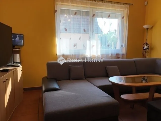 Eladó ház Gyál 195 nm