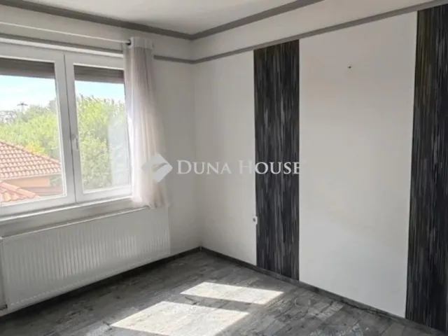 Eladó ház Budapest XVII. kerület 290 nm