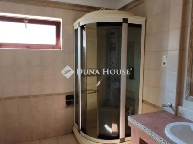 Eladó ház Budapest XVII. kerület 290 nm