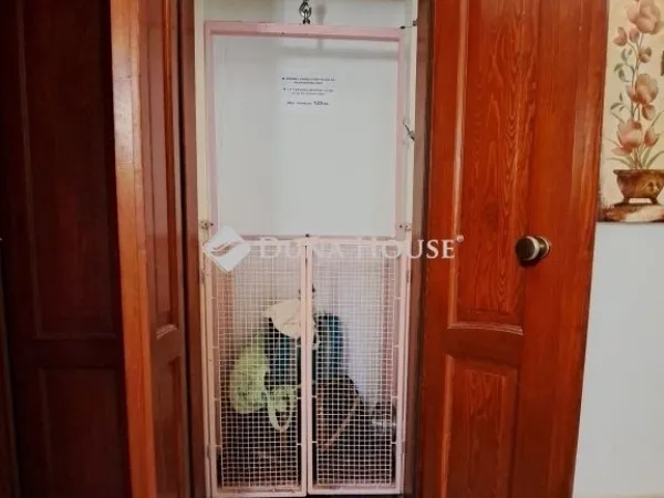 Eladó ház Telki 380 nm