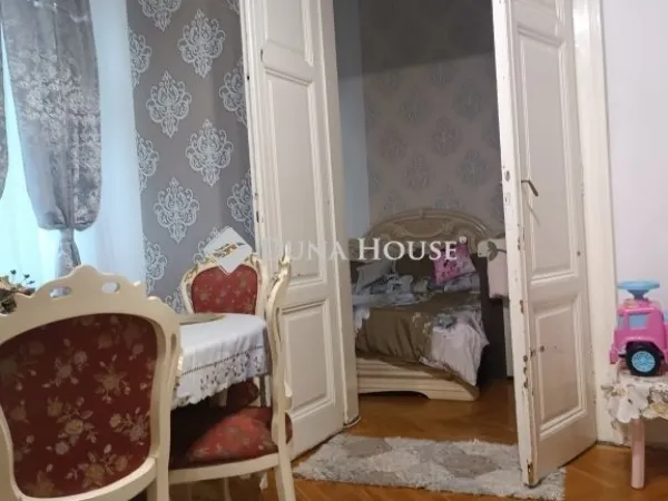 Eladó lakás Budapest VI. kerület 55 nm