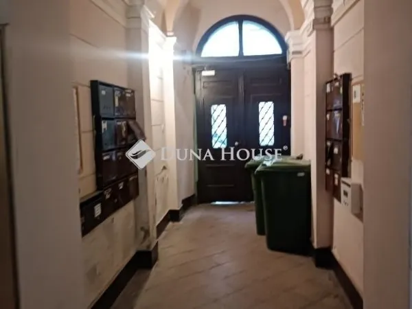 Eladó lakás Budapest VI. kerület 55 nm