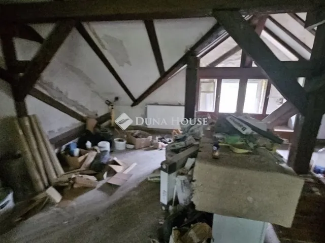 Eladó lakás Budapest XVII. kerület, Rákoshegy 127 nm