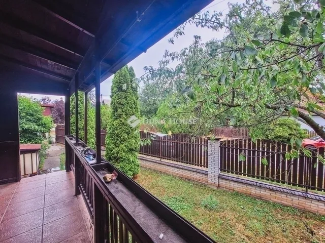 Eladó ház Budapest XVI. kerület 208 nm