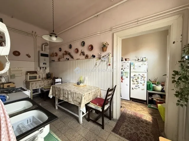 Eladó lakás Budapest VI. kerület 117 nm