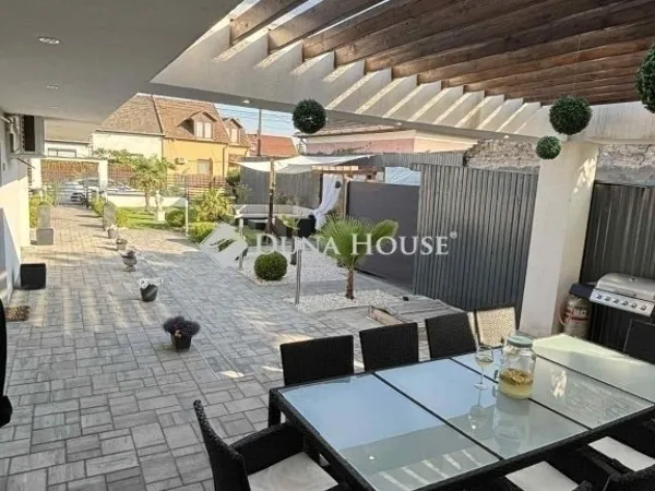 Eladó ház Budapest XX. kerület 150 nm