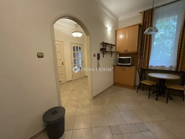 Eladó lakás Budapest XI. kerület 75 nm