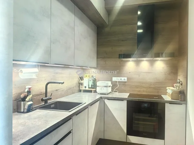 Eladó lakás Budapest XI. kerület 74 nm