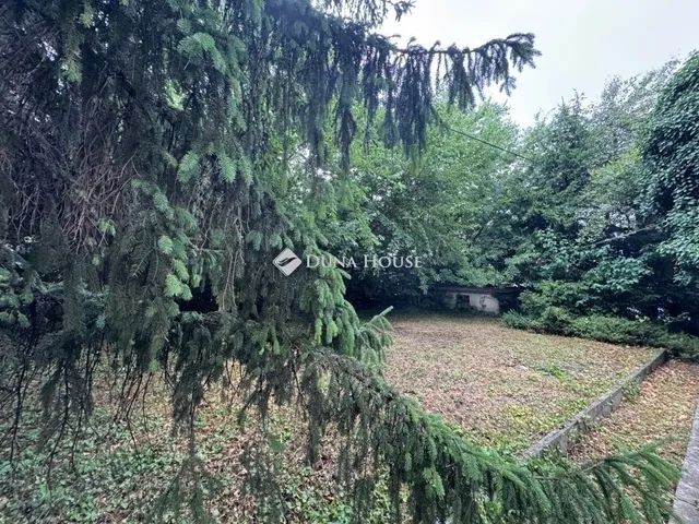 Eladó telek Budapest XI. kerület 624 nm