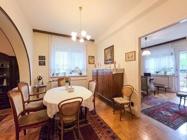 Eladó lakás Budapest XI. kerület 148 nm