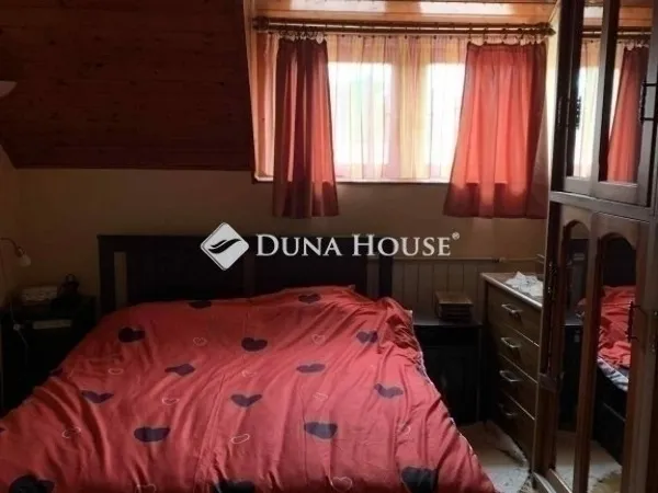 Eladó ház Vecsés 265 nm