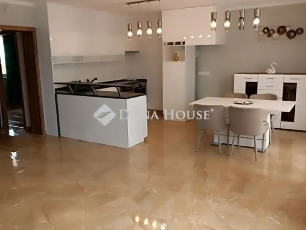 Eladó ház Telki 143 nm