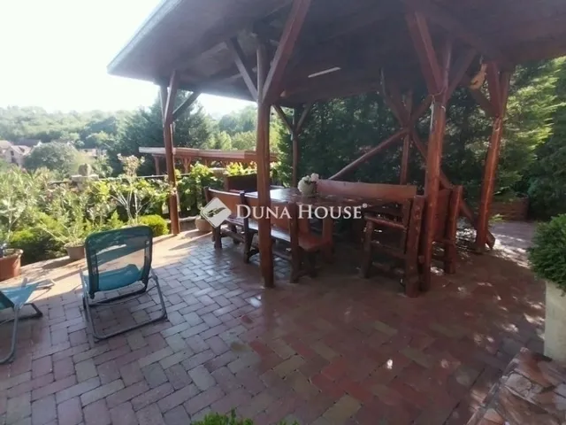 Eladó ház Szentendre 215 nm