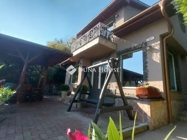 Eladó ház Szentendre 215 nm