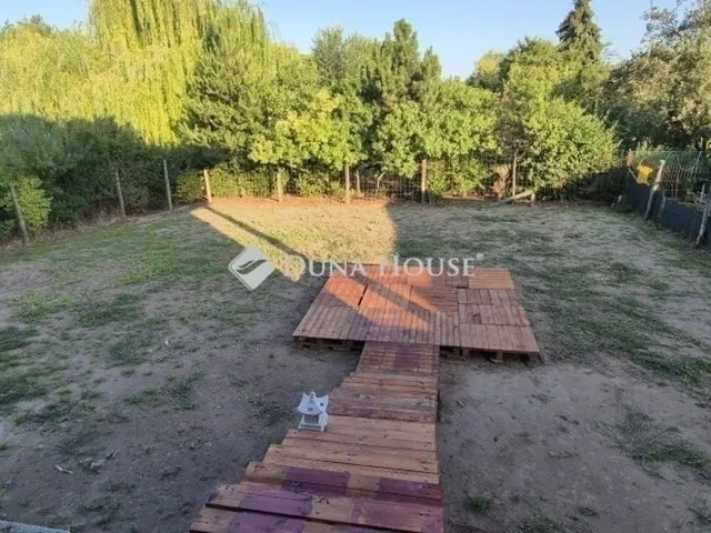 Eladó ház Monor 267 nm