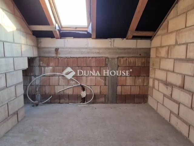 Eladó ház Monor 267 nm