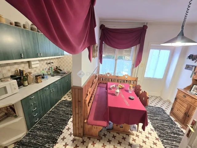 Eladó ház Pilis 213 nm