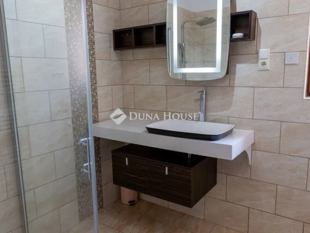 Eladó ház Szentendre 130 nm