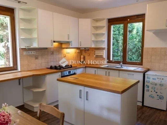 Eladó ház Szentendre 130 nm