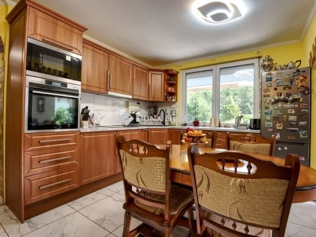 Eladó ház Piliscsaba 181 nm