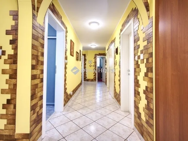 Eladó ház Piliscsaba 181 nm