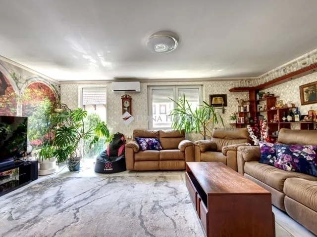 Eladó ház Piliscsaba 181 nm