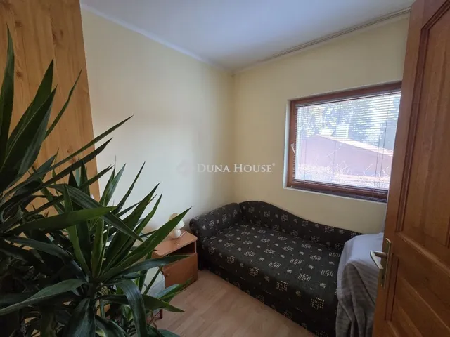 Eladó ház Leányfalu 210 nm