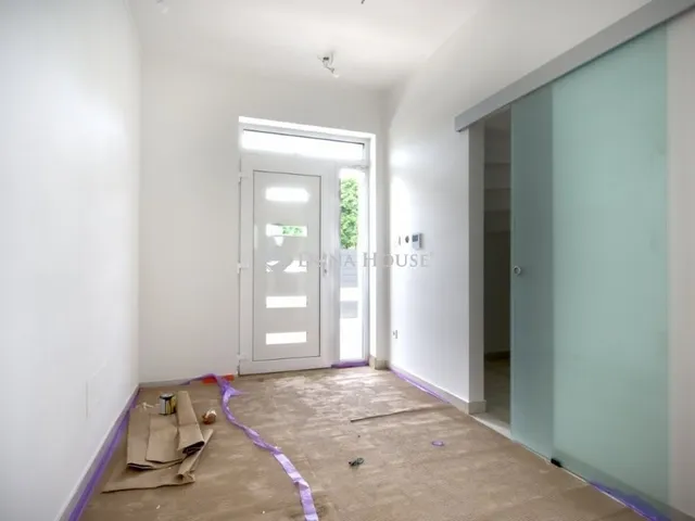 Eladó ház Herceghalom 189 nm