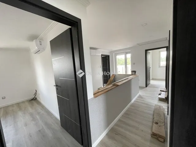 Eladó ház Vecsés 163 nm