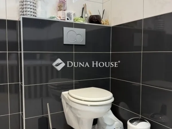 Eladó ház Péteri 127 nm