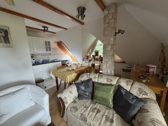 Eladó ház Budakeszi 370 nm