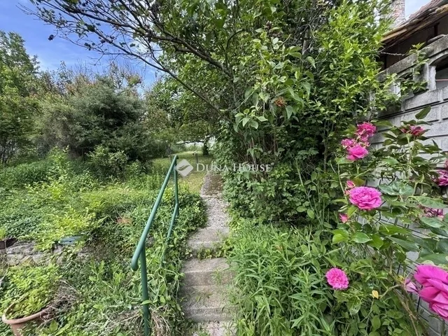 Eladó ház Budakeszi 370 nm