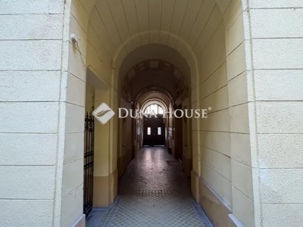Eladó lakás Budapest VII. kerület 70 nm