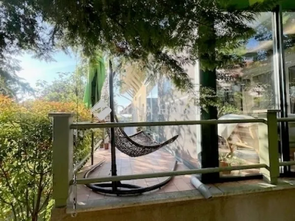 Eladó ház Telki 200 nm