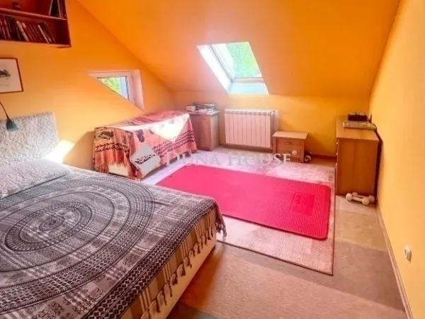 Eladó ház Telki 200 nm